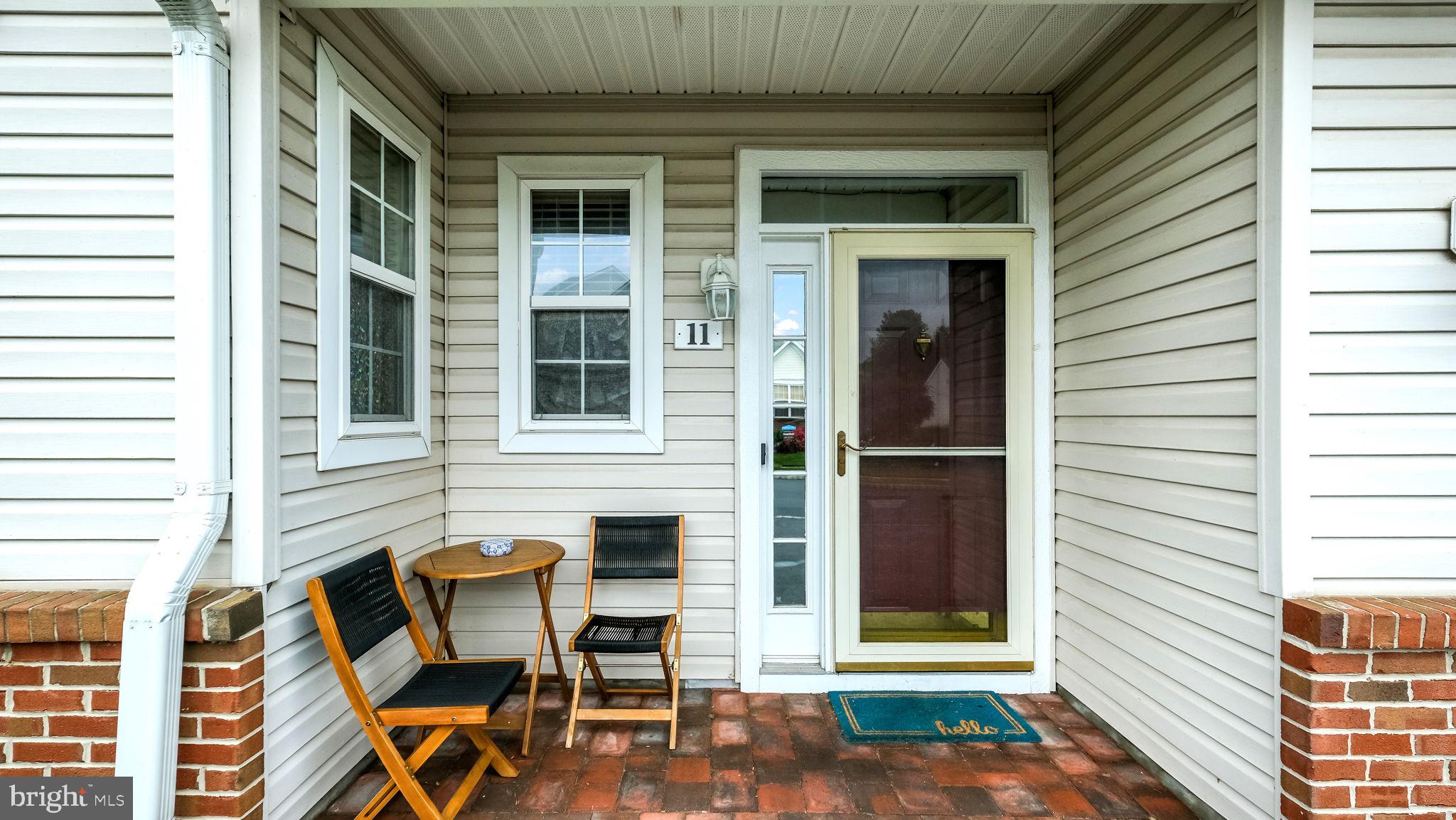 11 Lady Slipper Ln