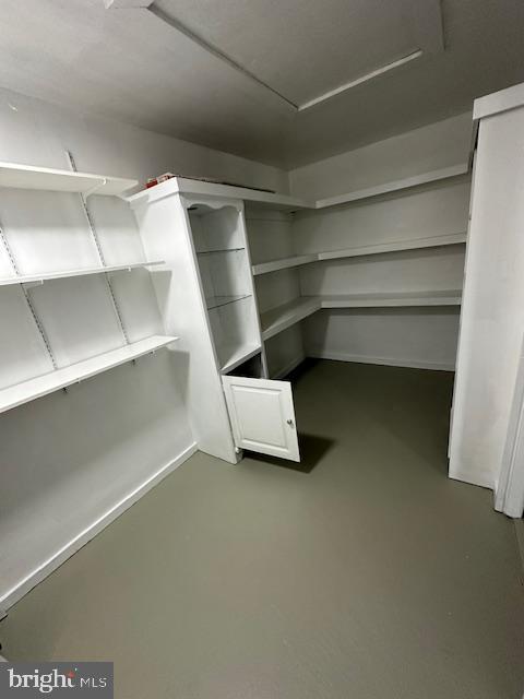 44 Tall Pine Ln