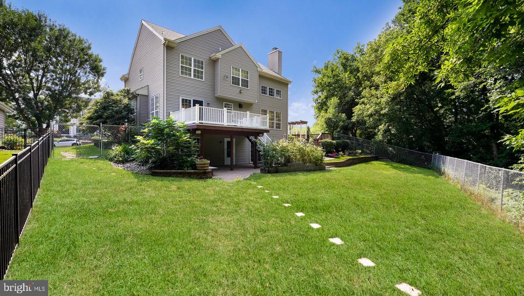 358 Deer Dr