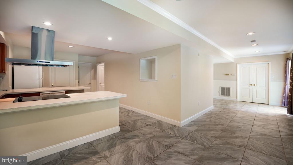 358 Deer Dr