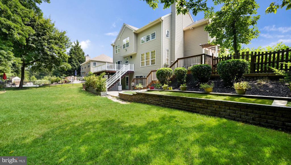 358 Deer Dr