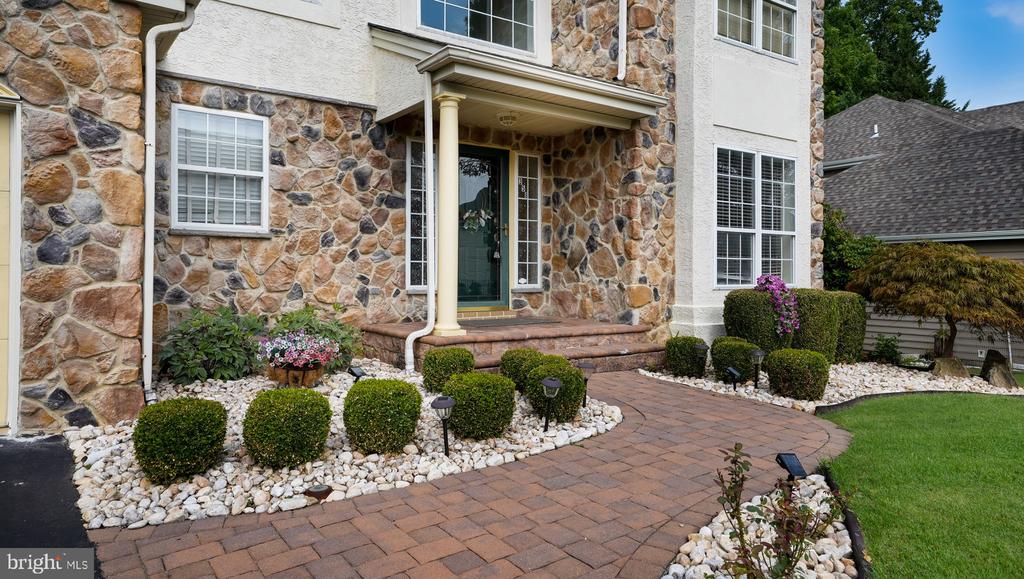 358 Deer Dr