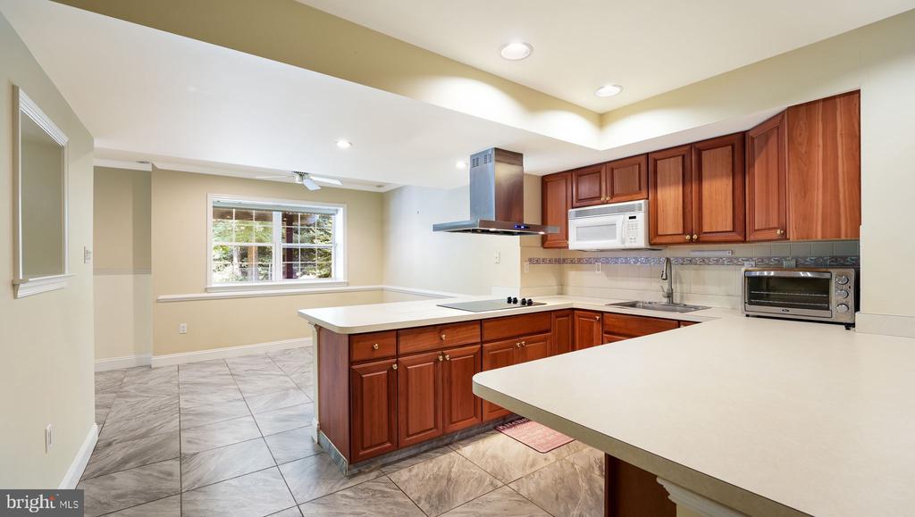 358 Deer Dr