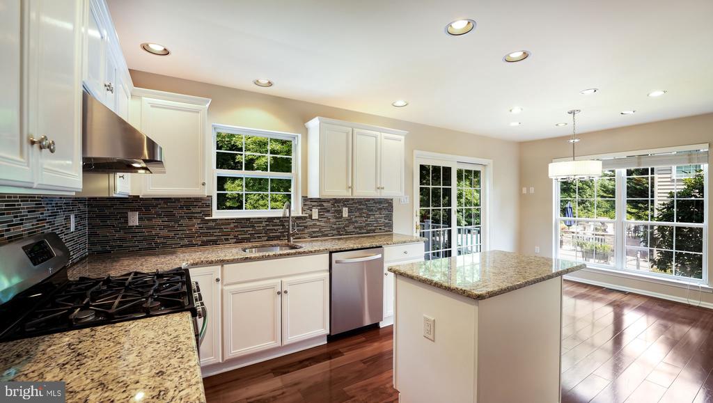 358 Deer Dr