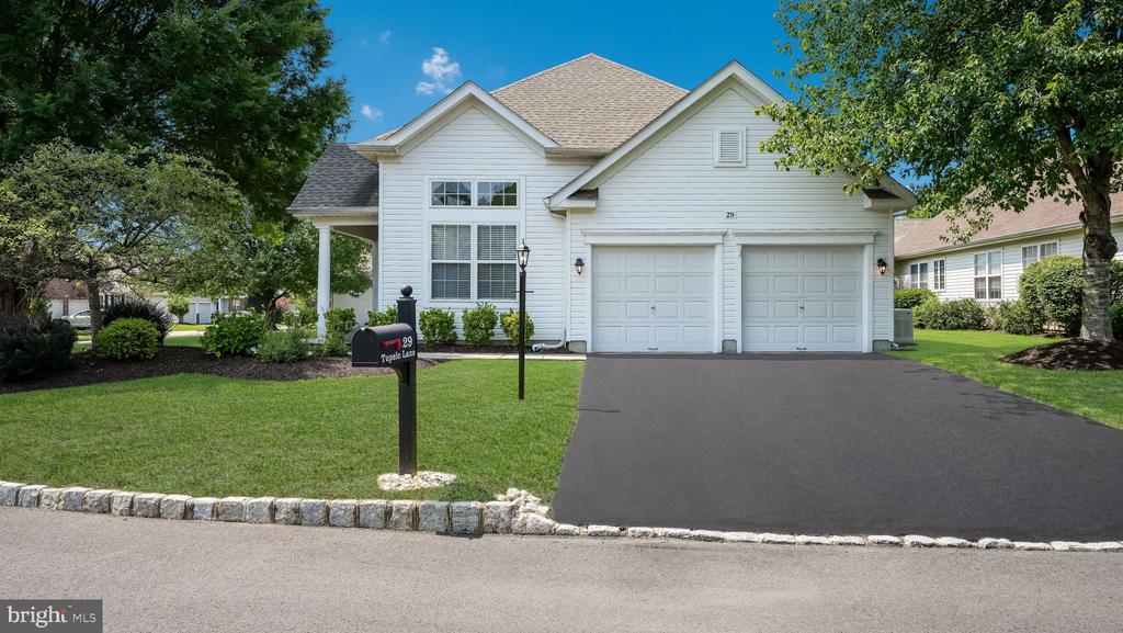 29 Tupelo Ln