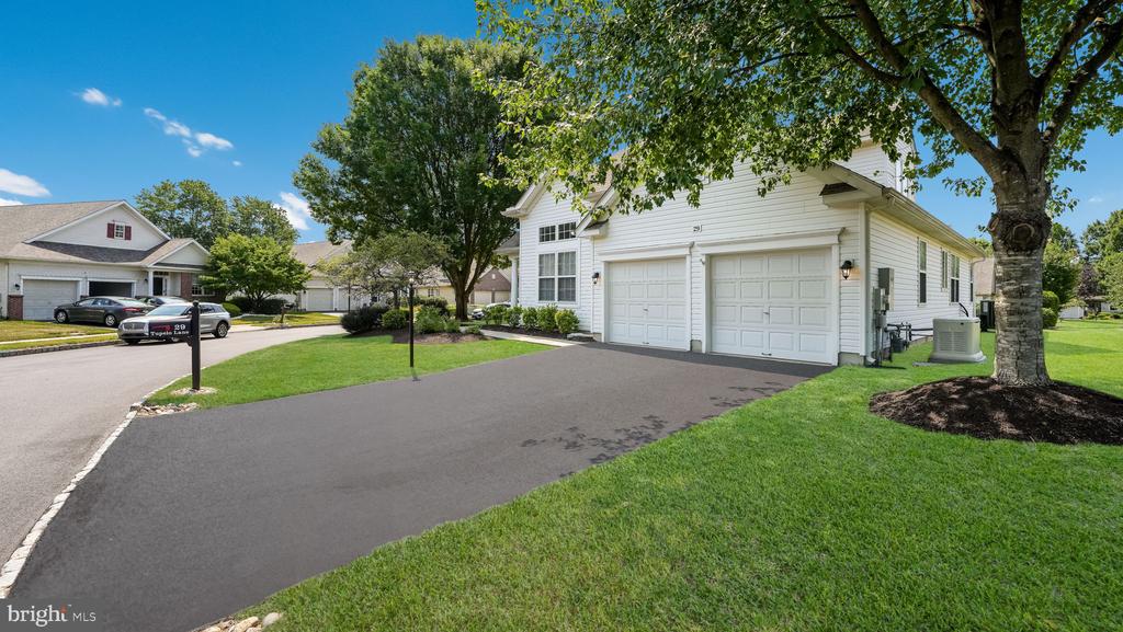 29 Tupelo Ln