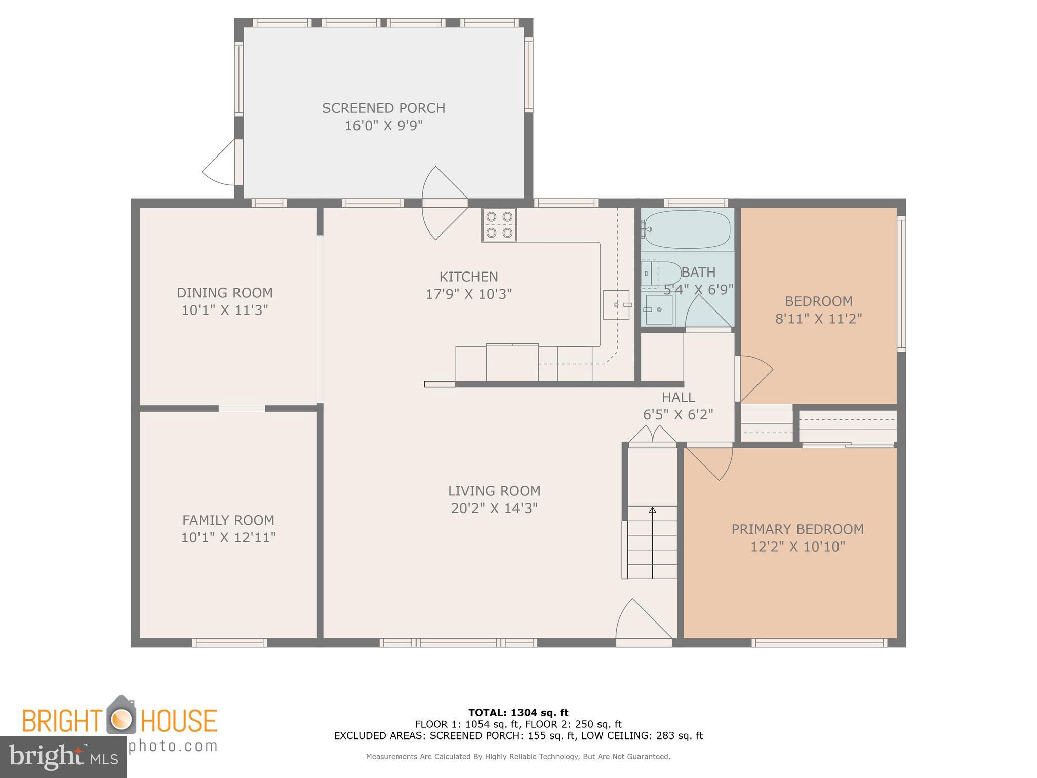 32 Towpath Rd