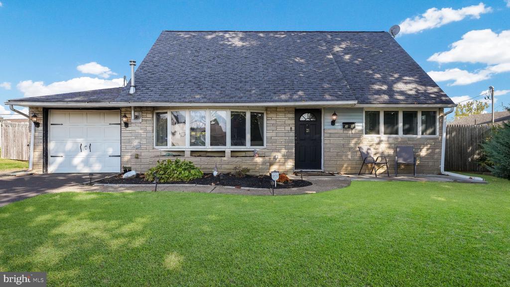 21 Canary Rd