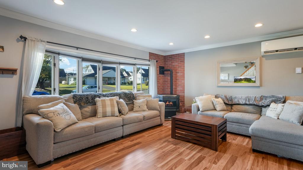 21 Canary Rd