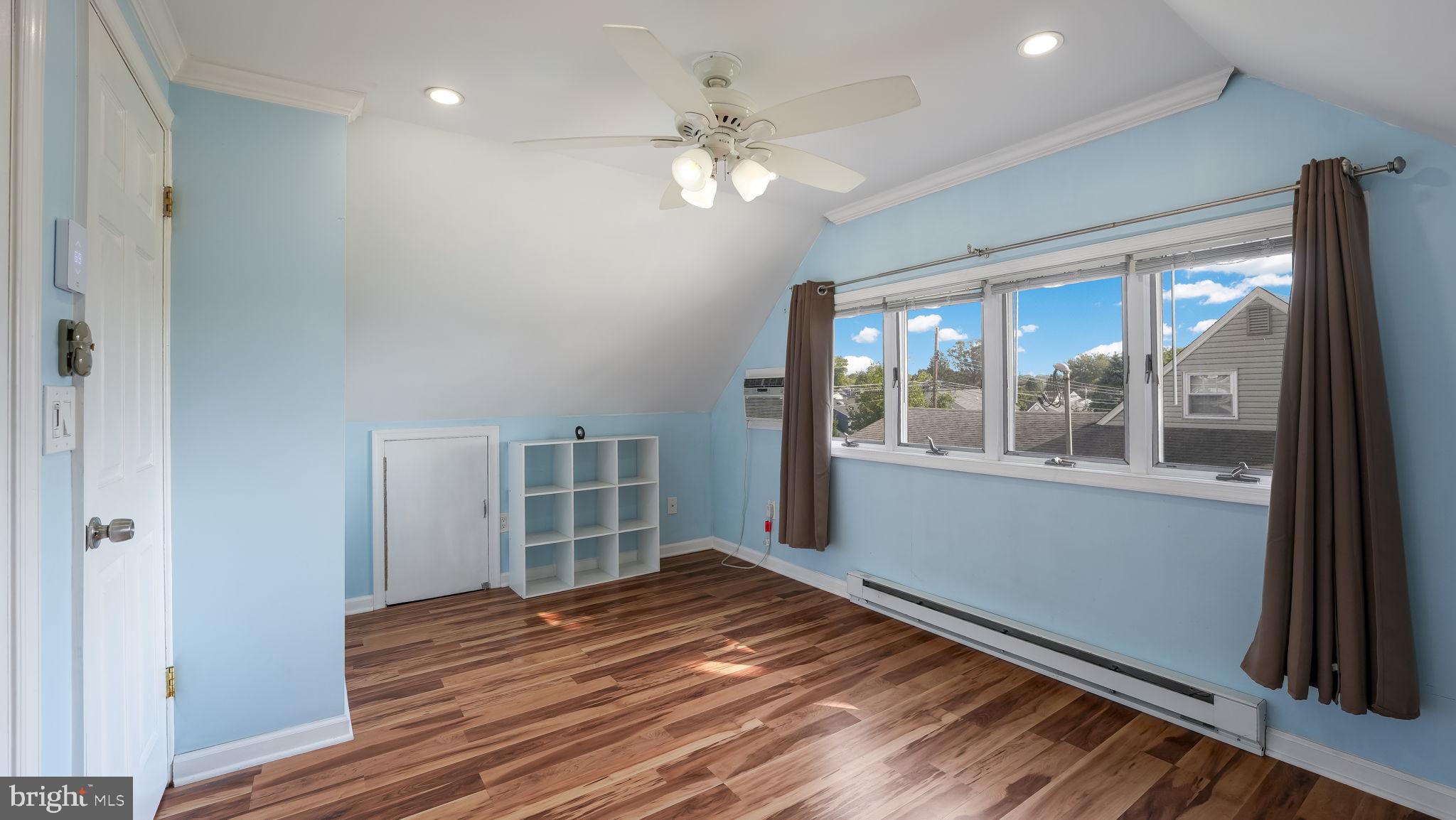 21 Canary Rd