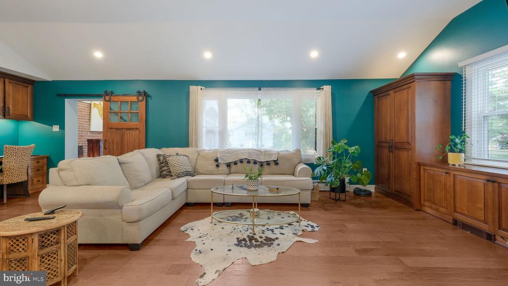 45 Sycamore Way
