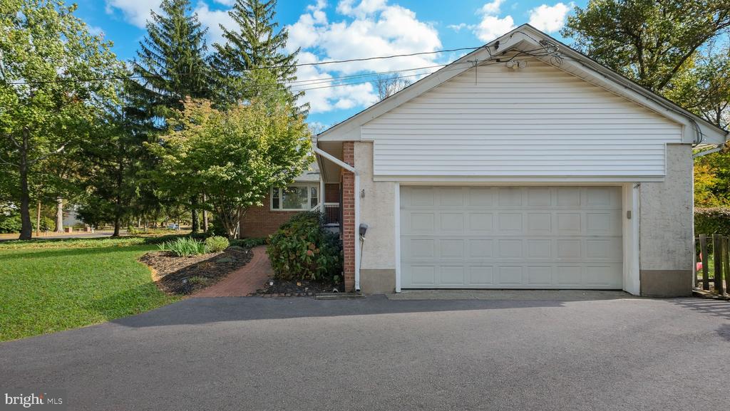 45 Sycamore Way