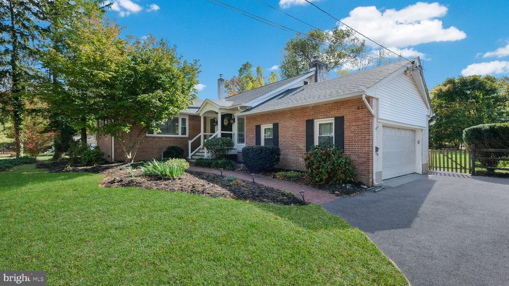 45 Sycamore Way