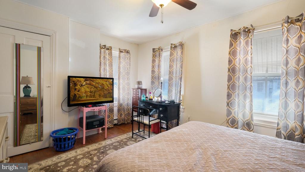 225 Otter St