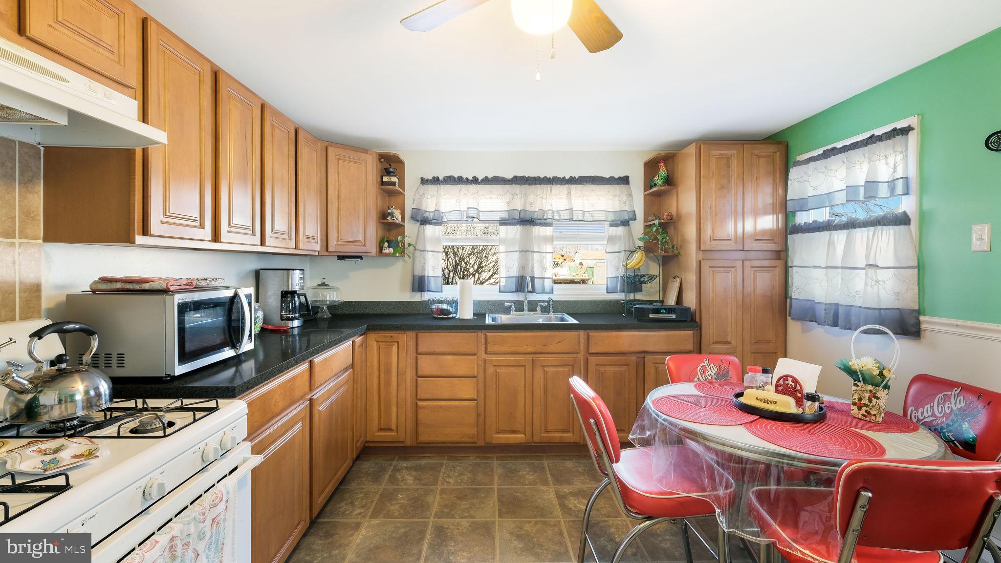 225 Otter St
