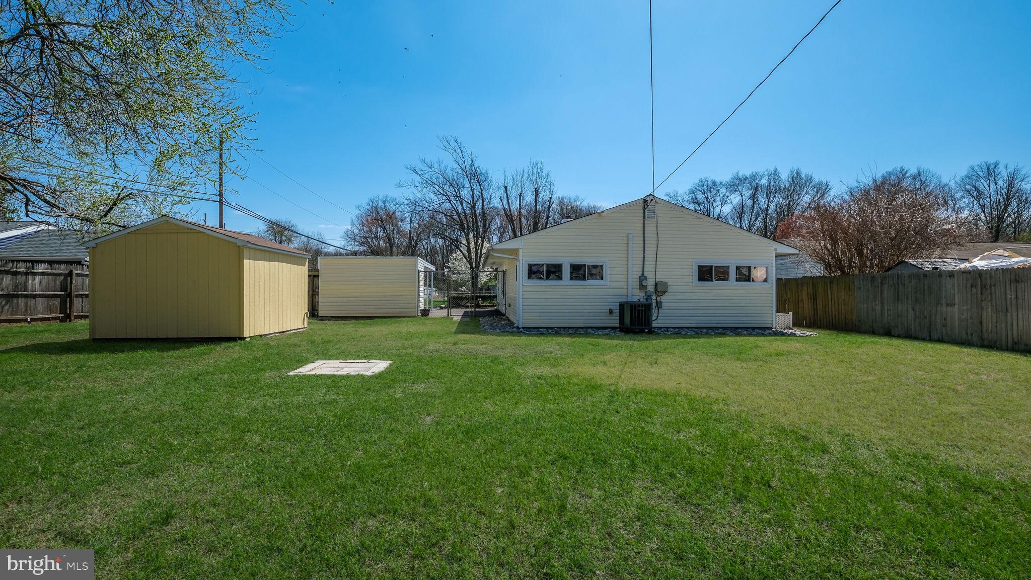 47 Yellowood Dr