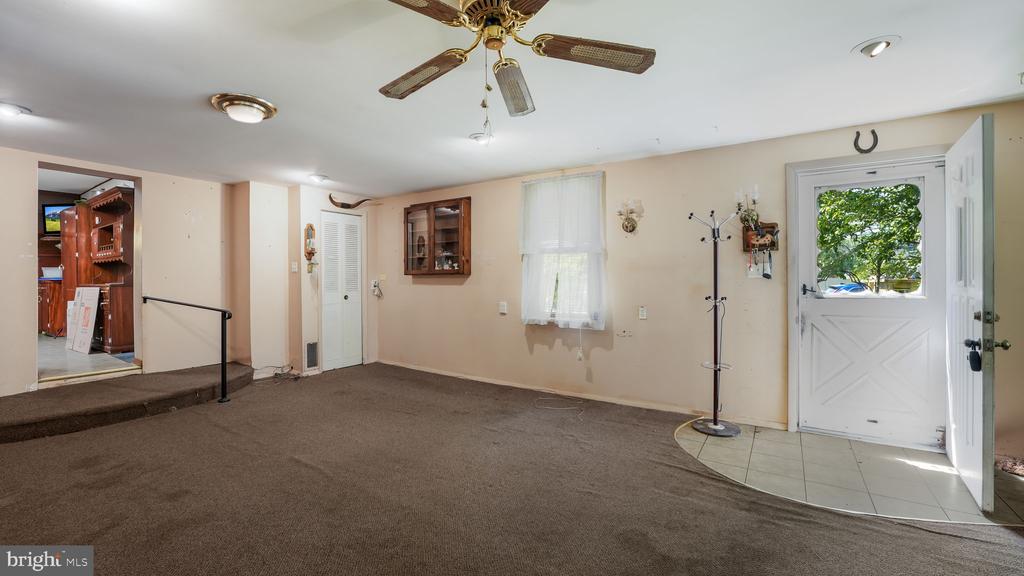 102 Bristol Oxford Valley Rd