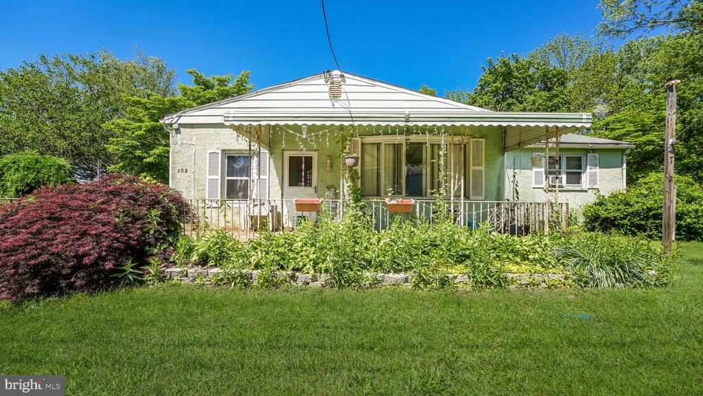 102 Bristol Oxford Valley Rd