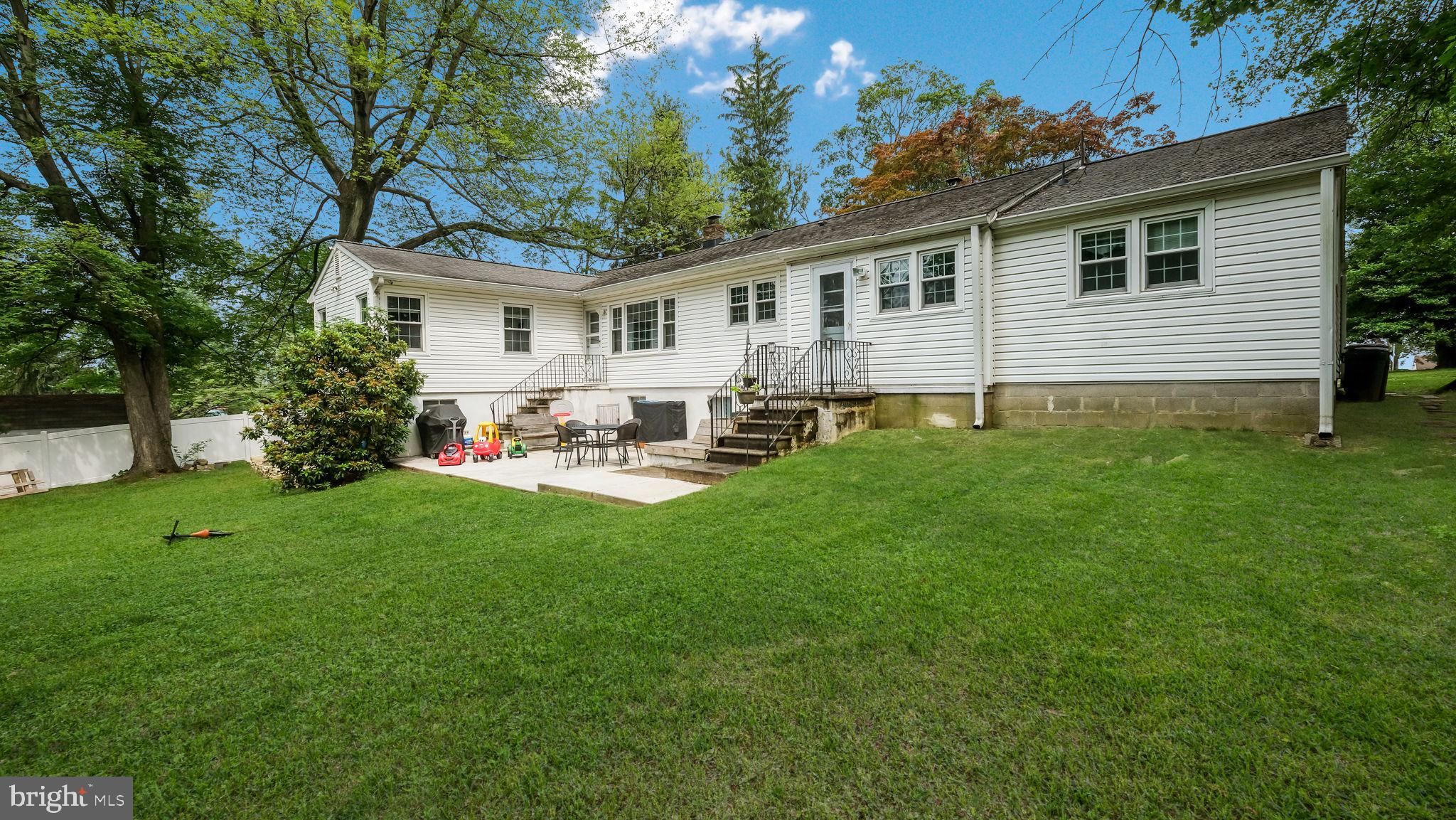 1226 Brownsville Rd
