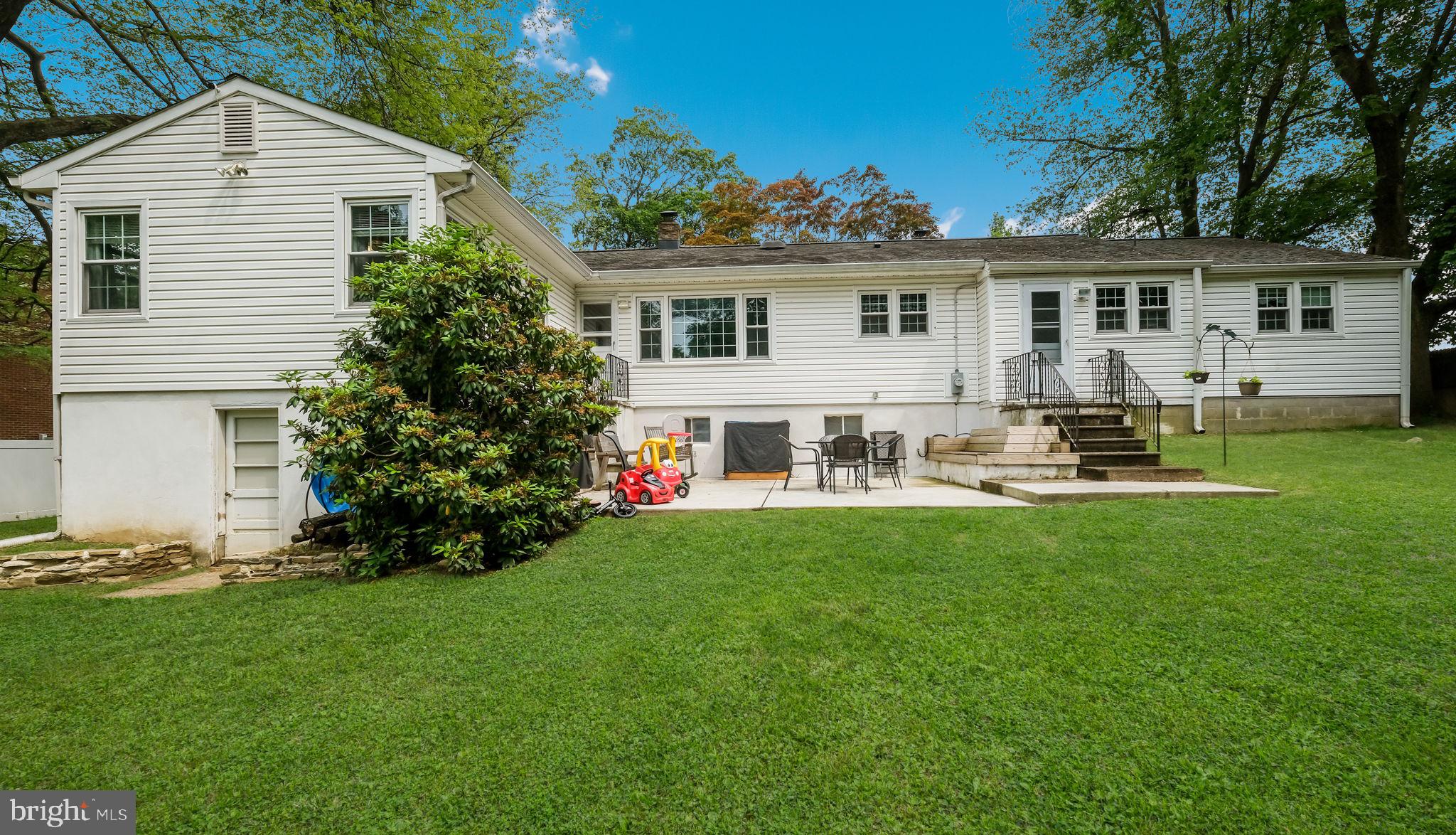 1226 Brownsville Rd