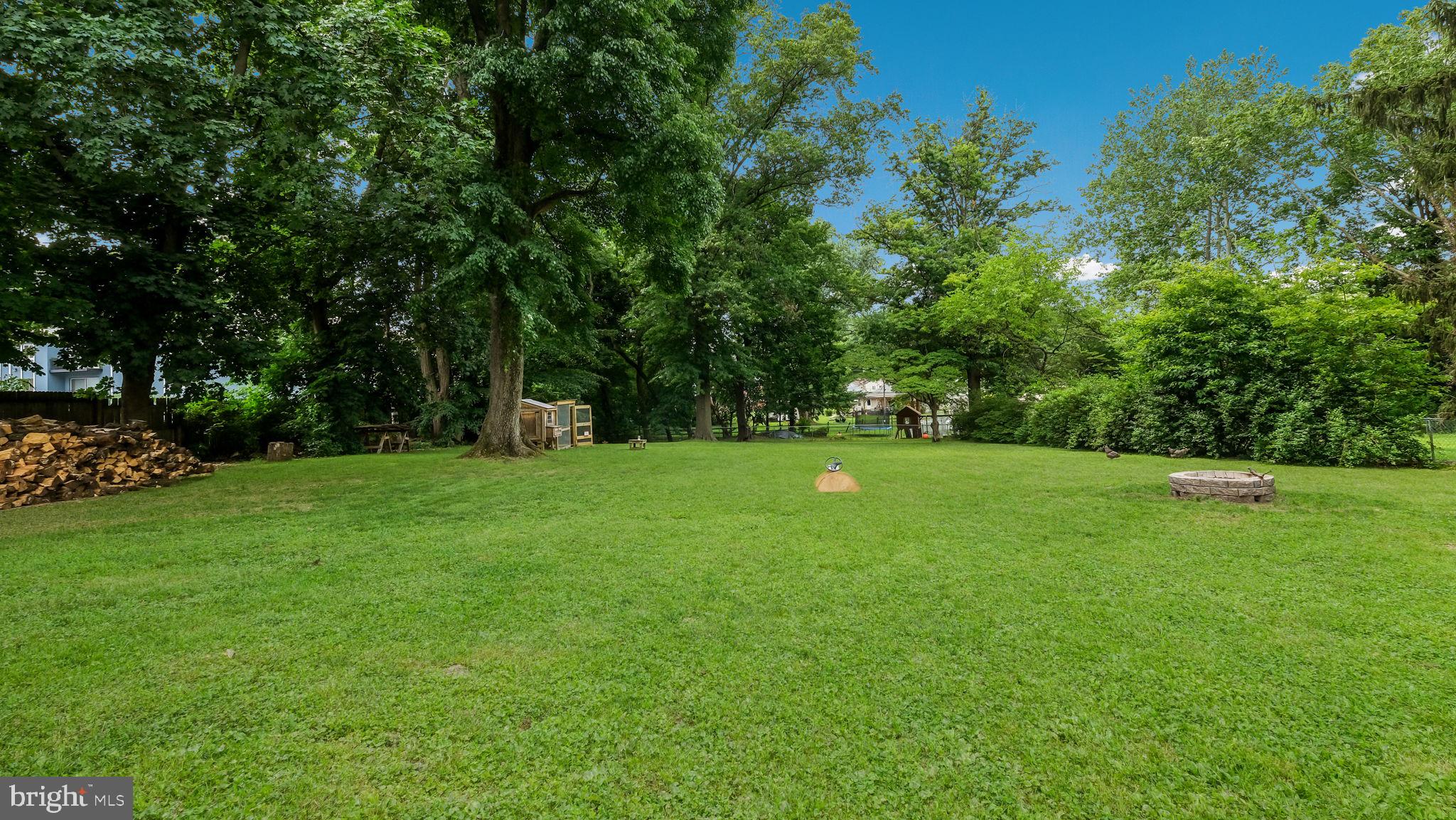 1226 Brownsville Rd