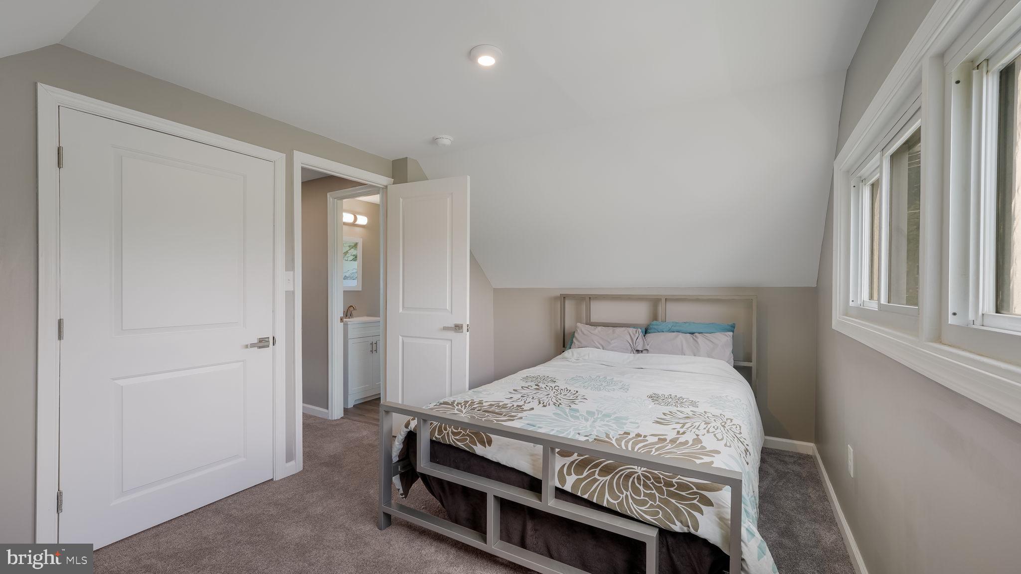 89 Harrow Rd
