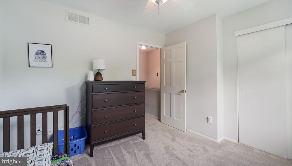 210 Emerald Dr
