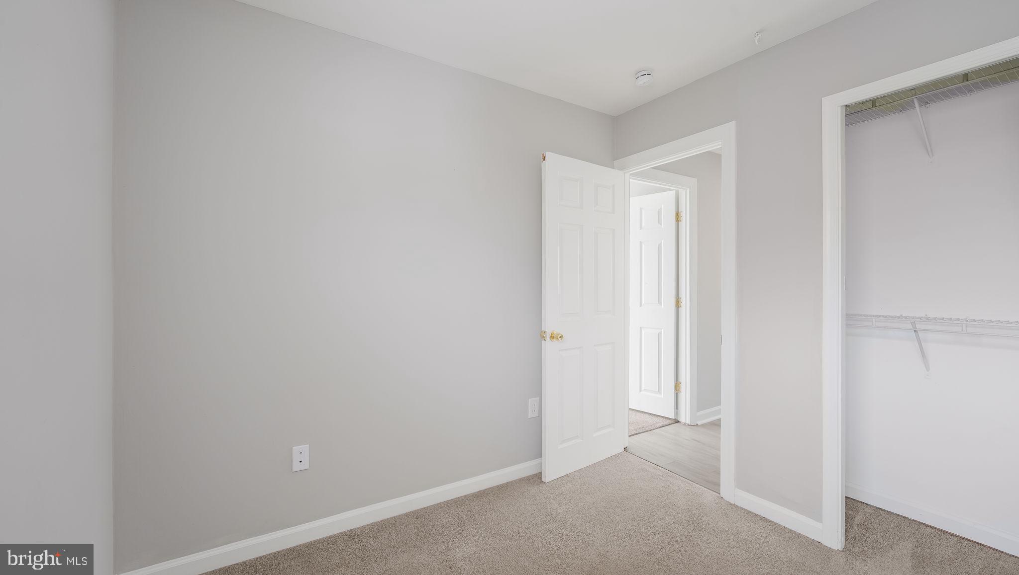 11 GLENWOOD LANE