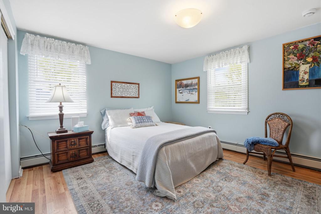 1240 ALMSHOUSE ROAD