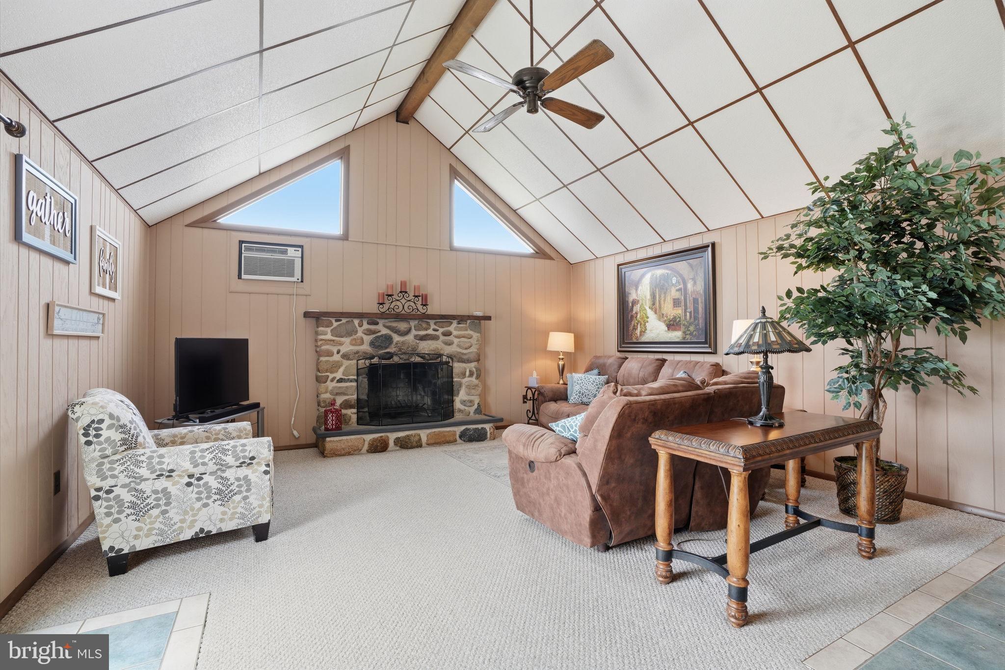 55 CANOEBIRCH ROAD