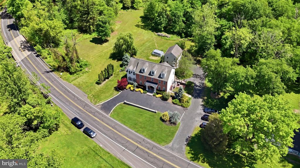 726 BRIDGETOWN PIKE