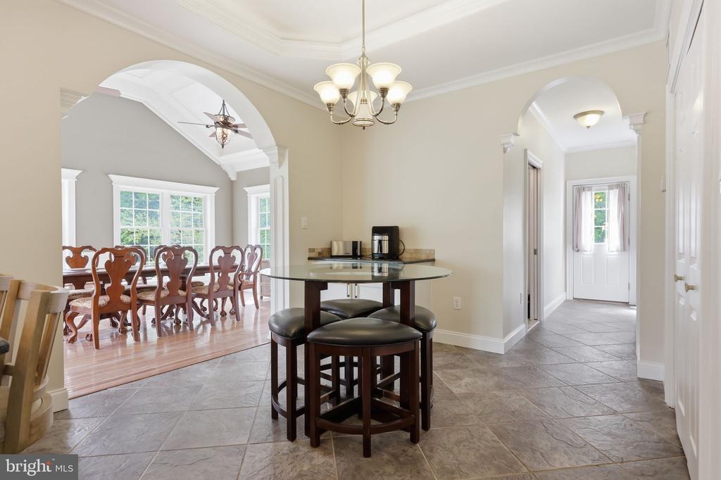 726 BRIDGETOWN PIKE