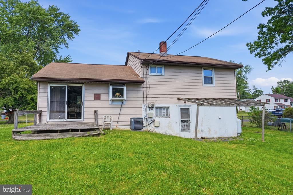 27 REVERE STREET