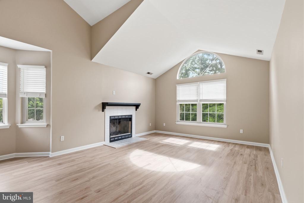 2104 BROOKHAVEN DRIVE 290