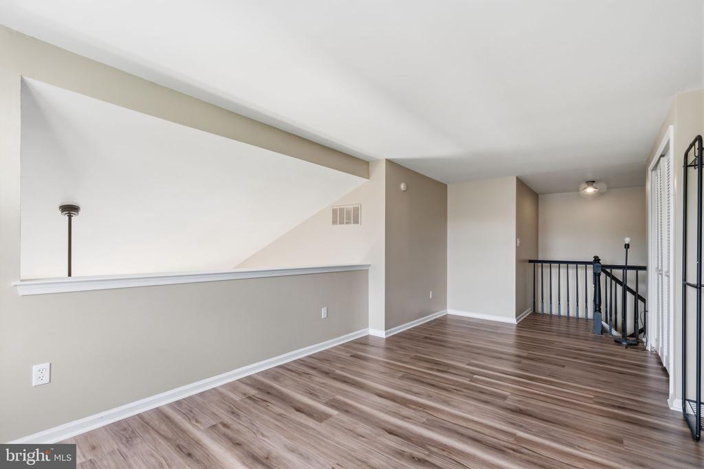 2104 BROOKHAVEN DRIVE 290