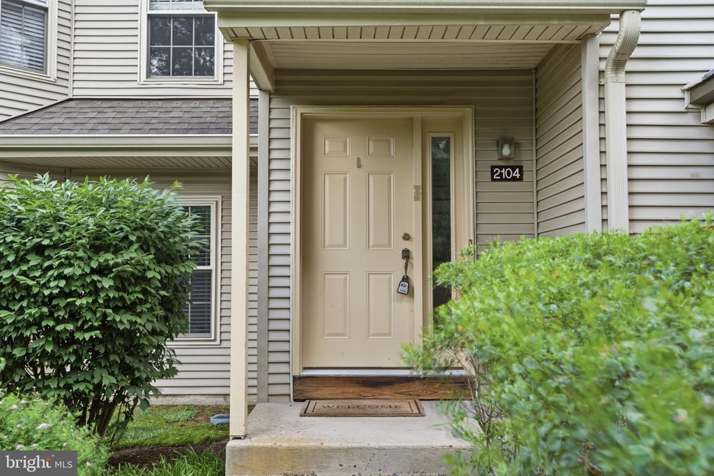 2104 BROOKHAVEN DRIVE 290