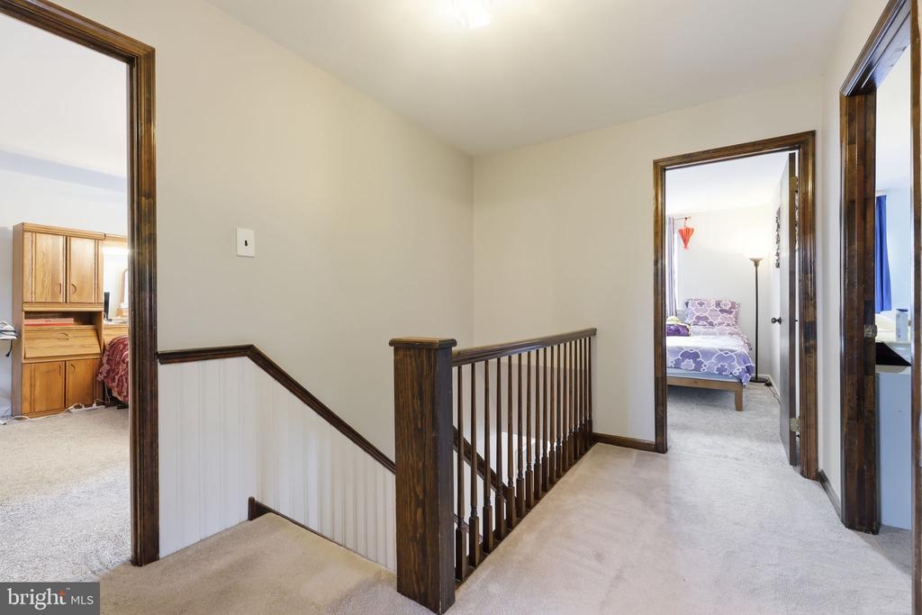 103 RALEIGH WAY