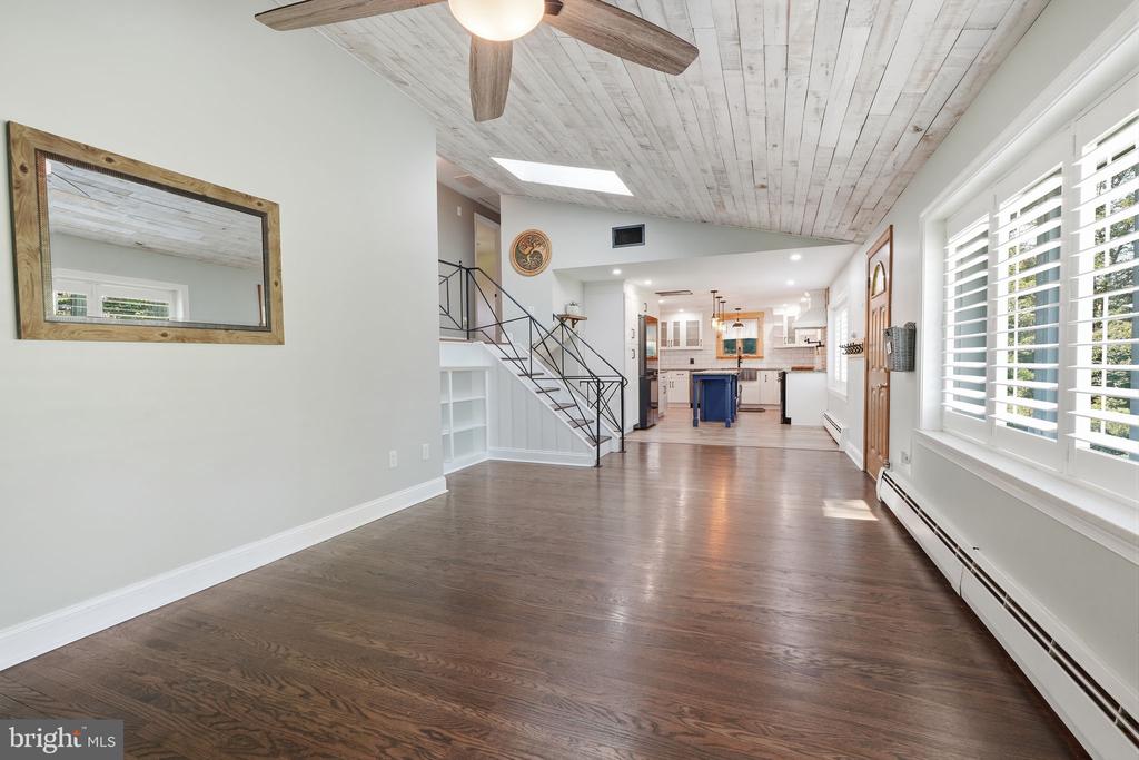350 SUMMIT AVENUE