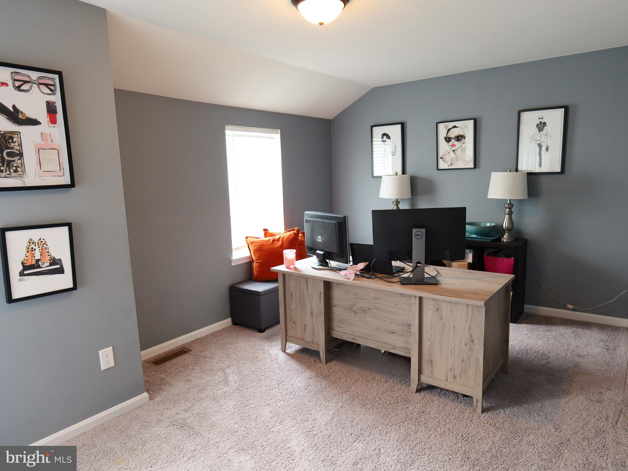 1335 CAMBRIDGE CT