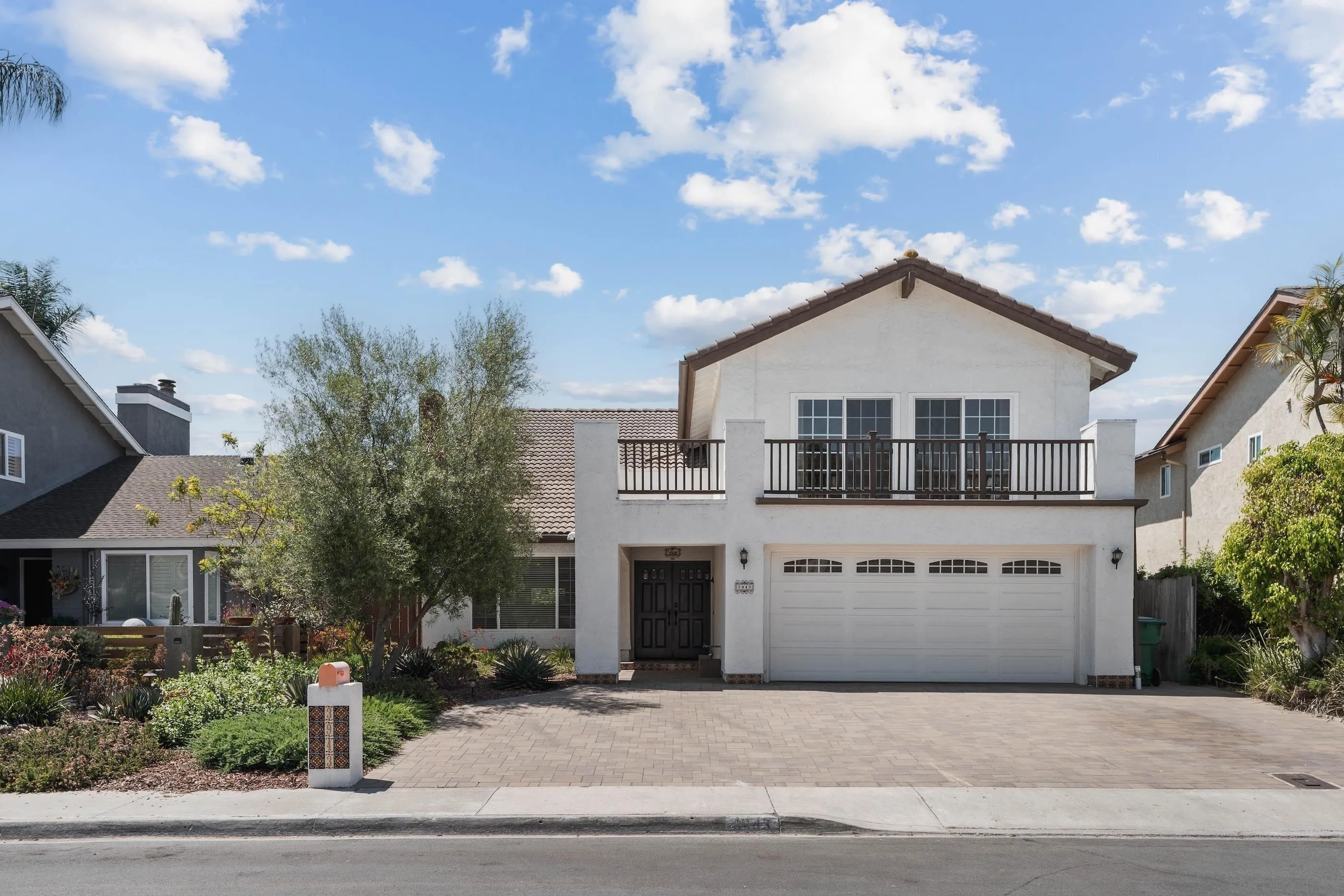 3943 Catamarca Dr