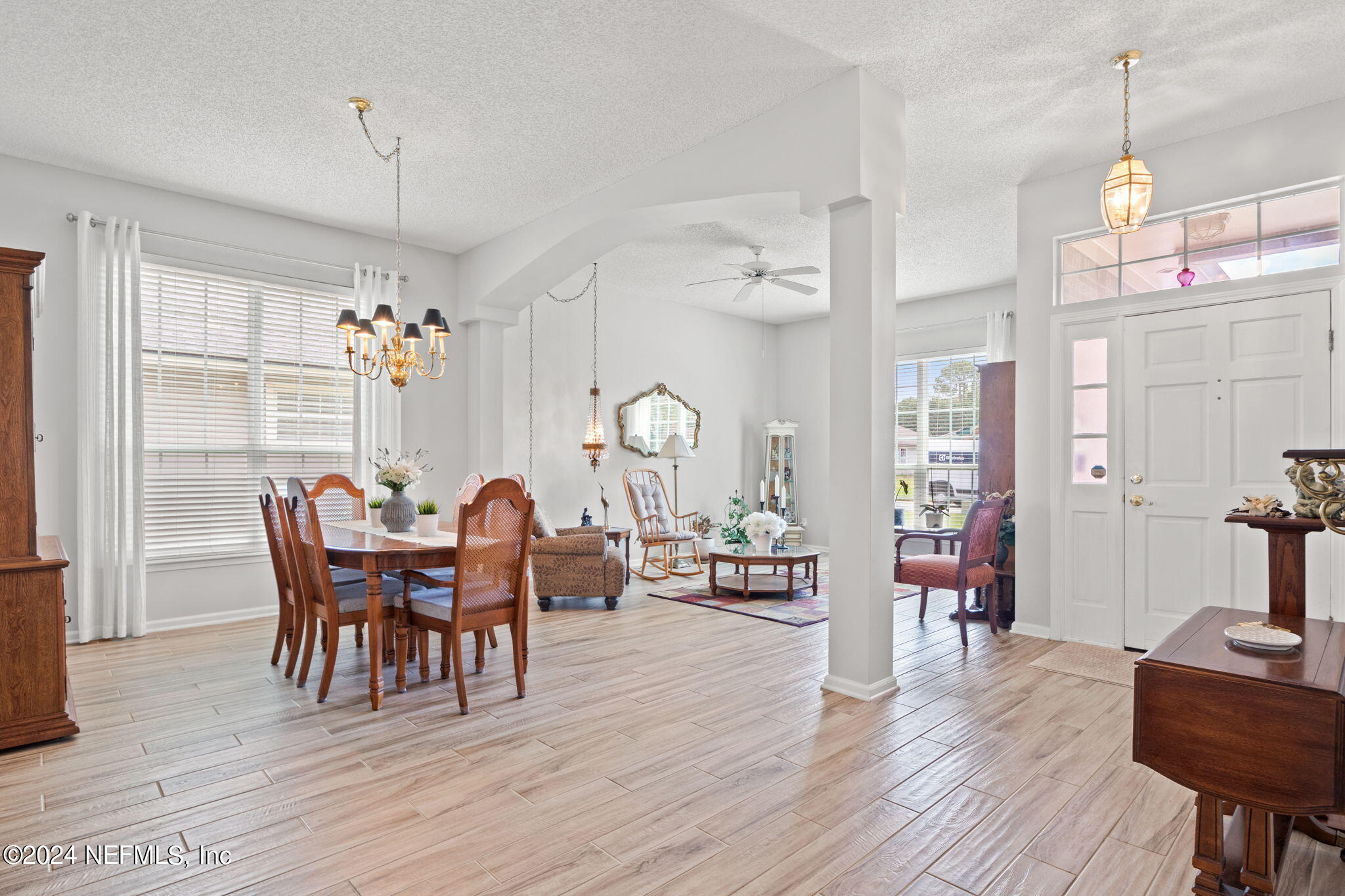 4652 FOREST GLEN Court
