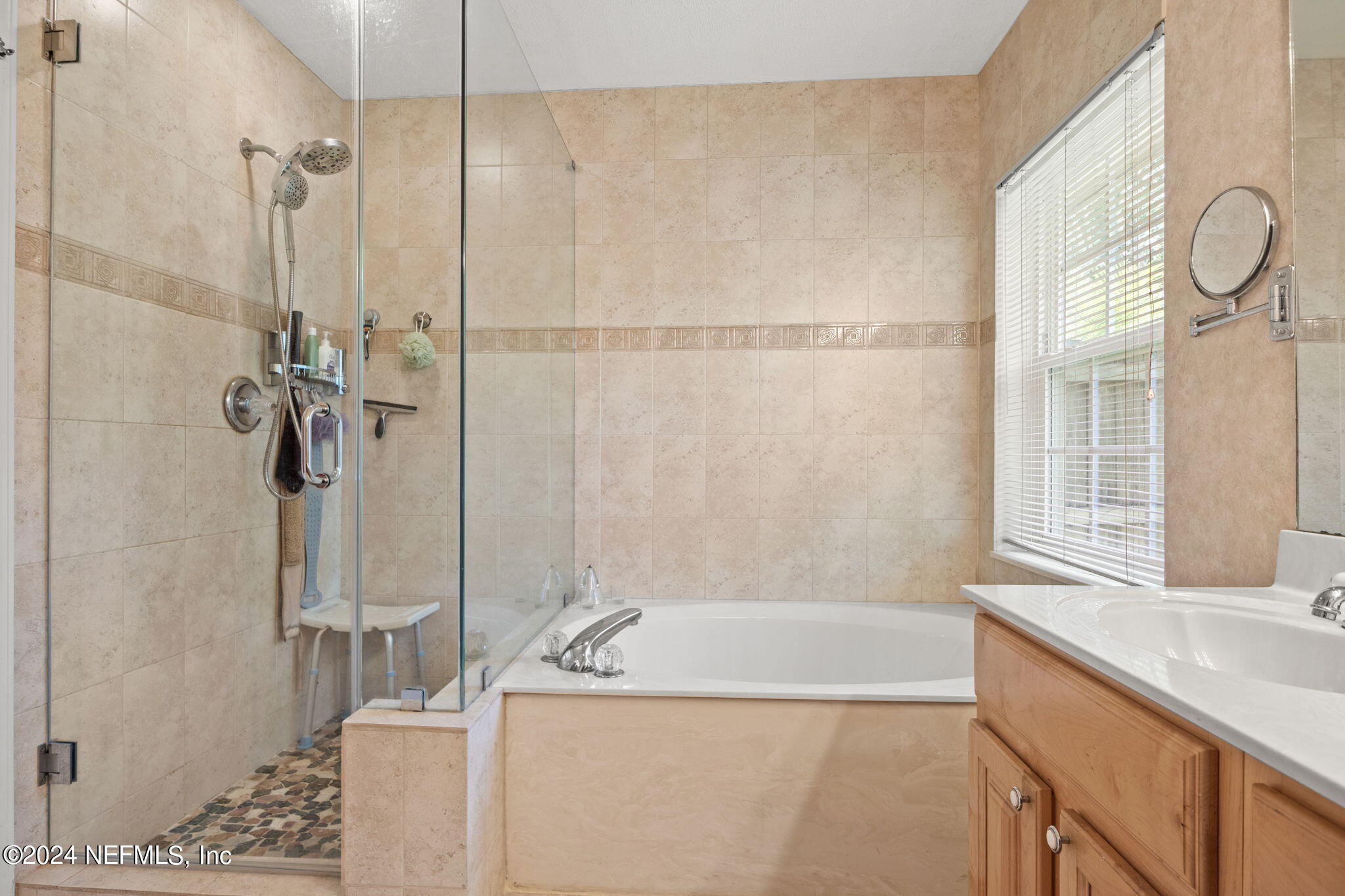 4652 FOREST GLEN Court