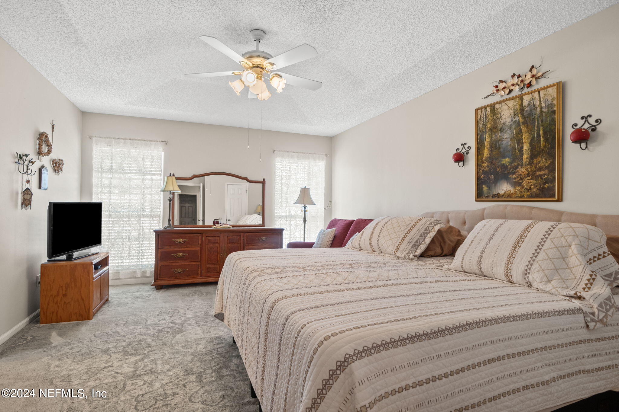 4652 FOREST GLEN Court