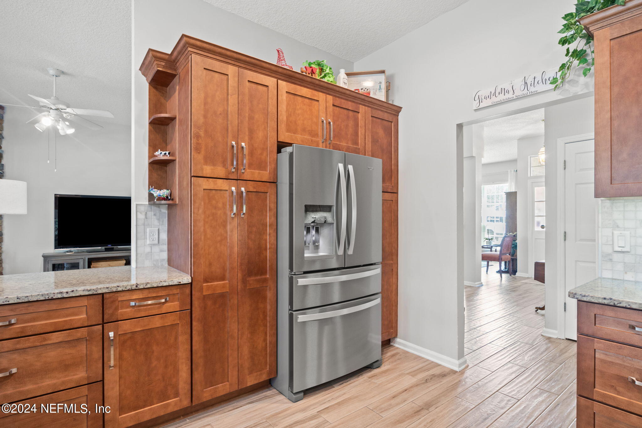 4652 FOREST GLEN Court