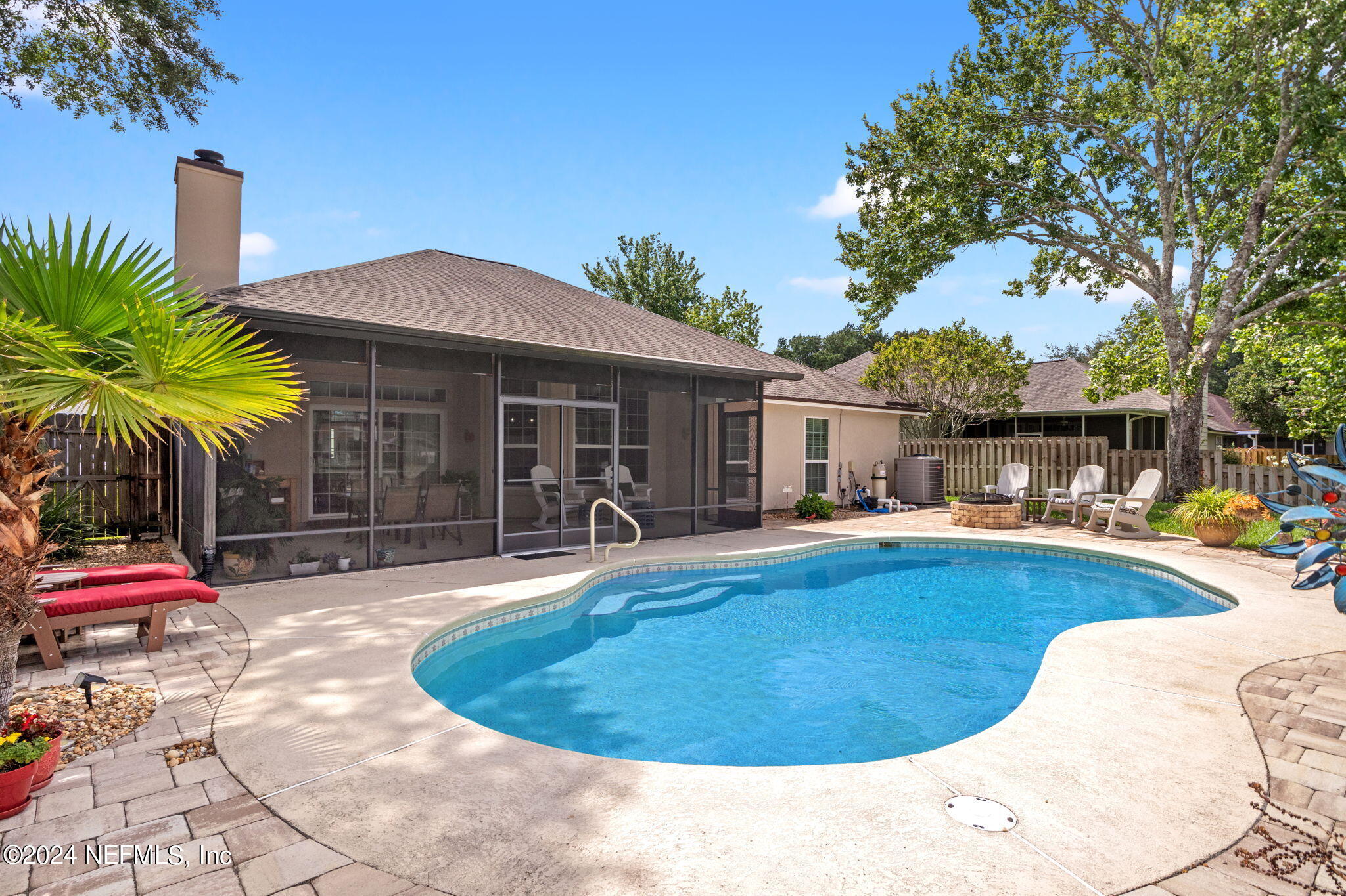 4652 FOREST GLEN Court