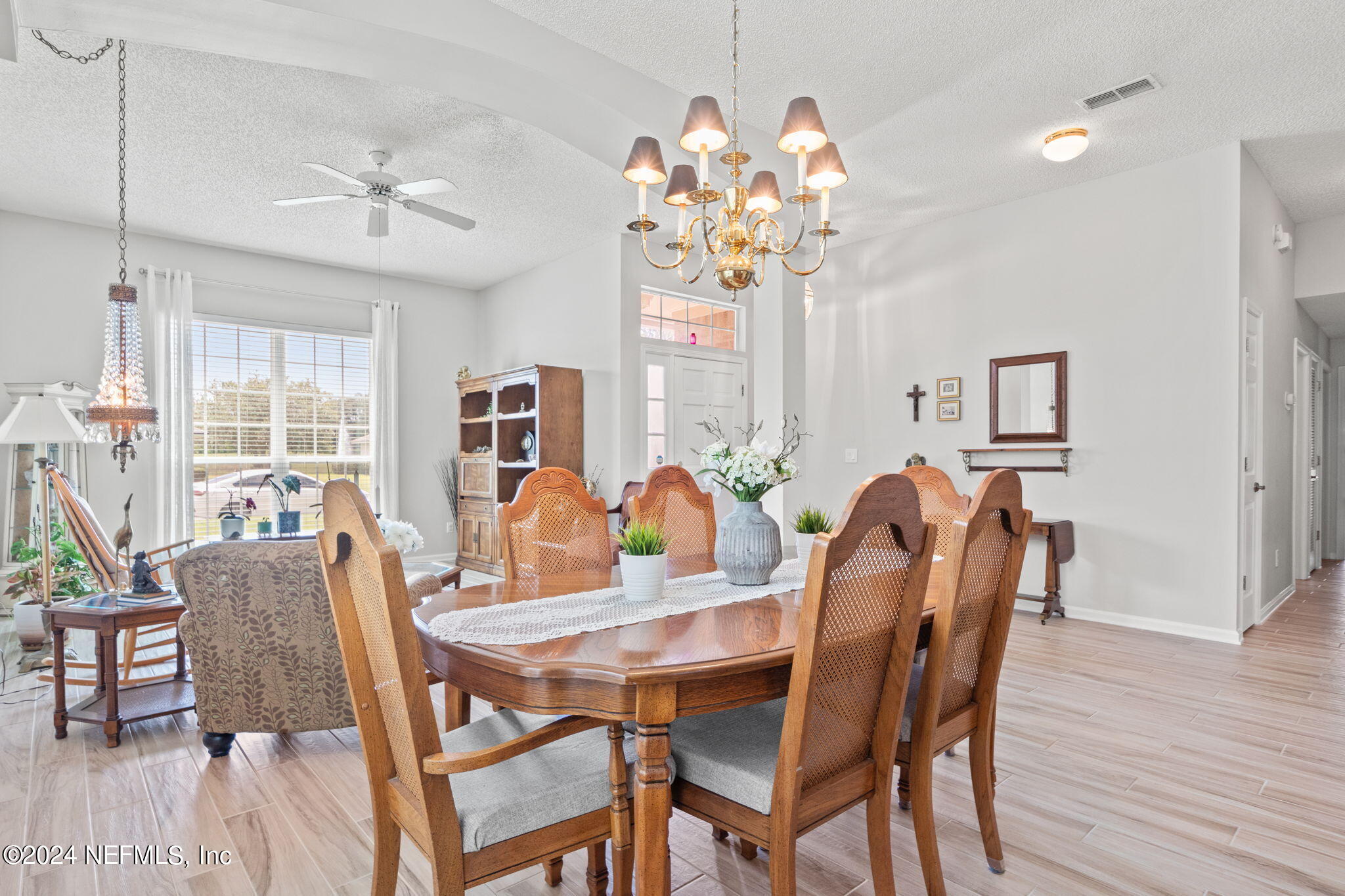 4652 FOREST GLEN Court