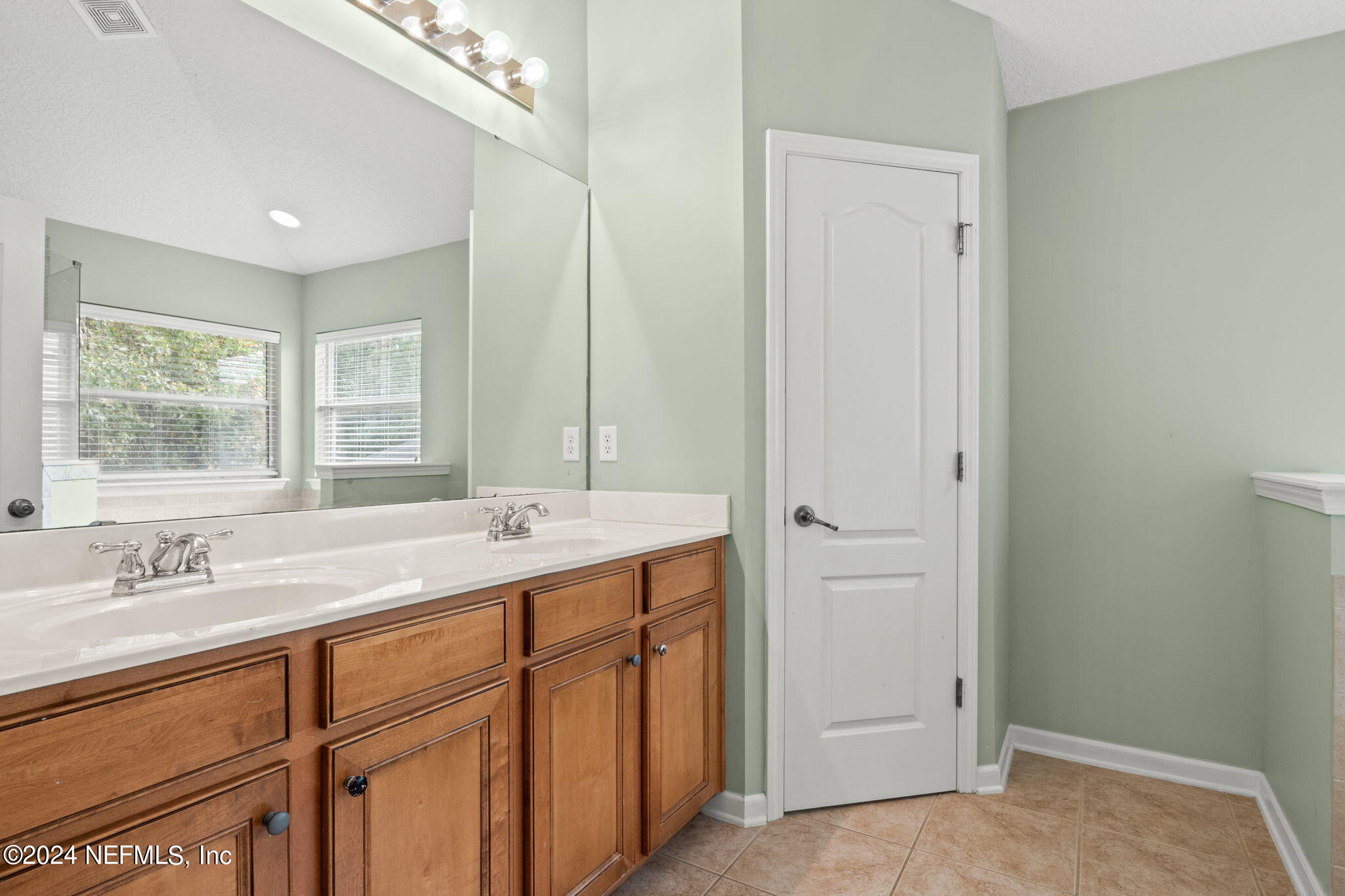 568 CANDLEBARK Drive