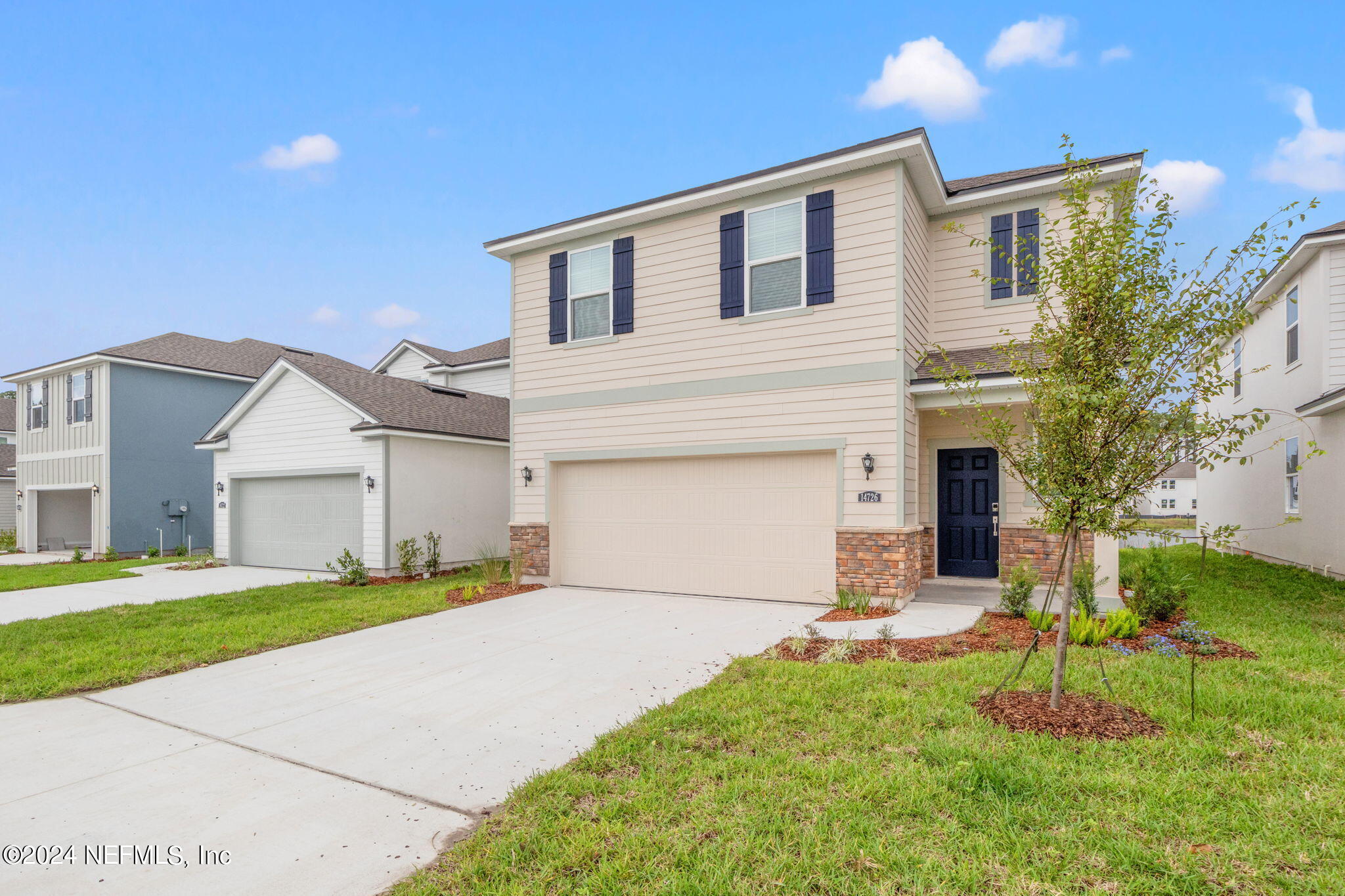 14734 CASHEW Lane