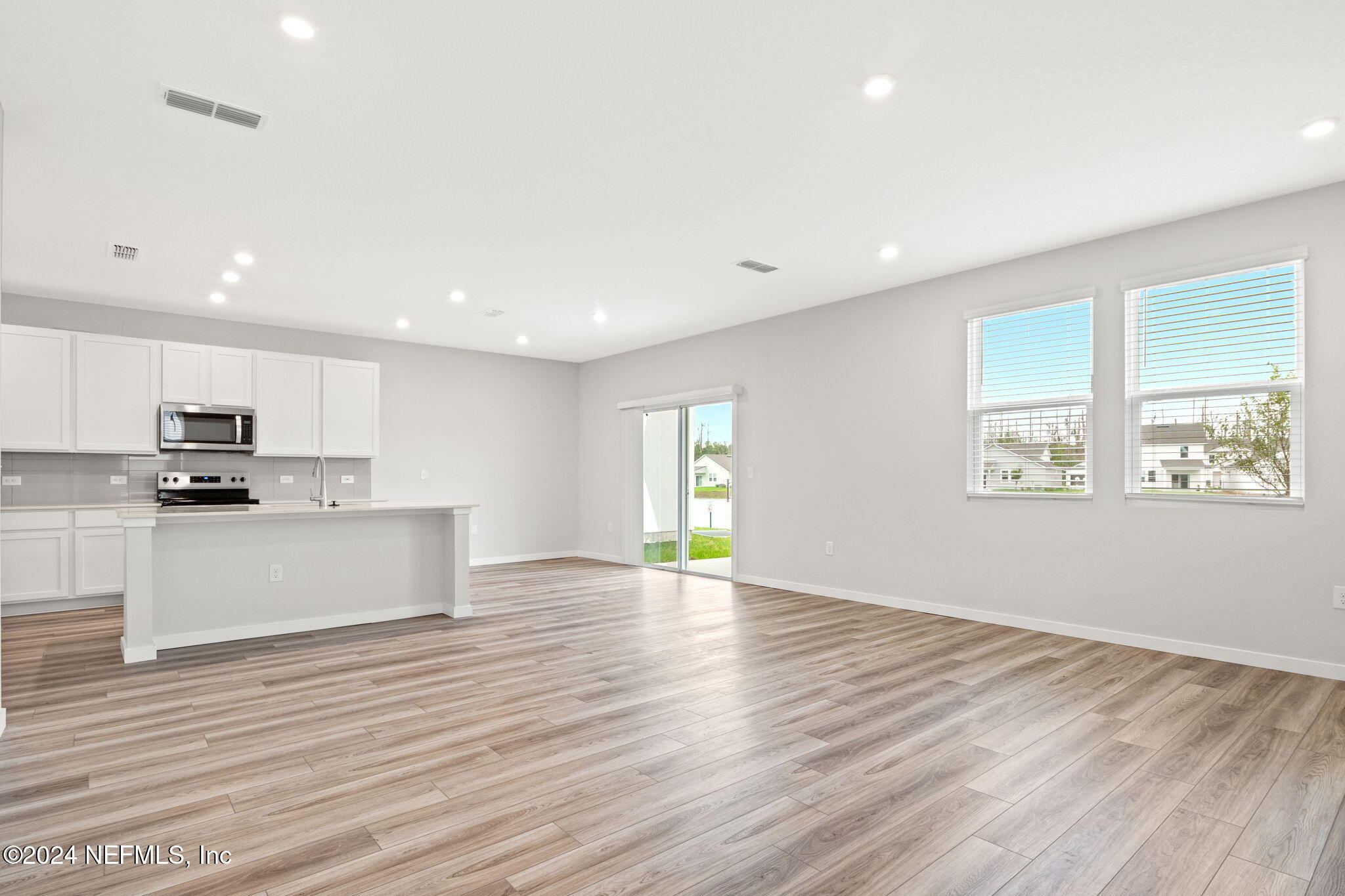 14734 CASHEW Lane
