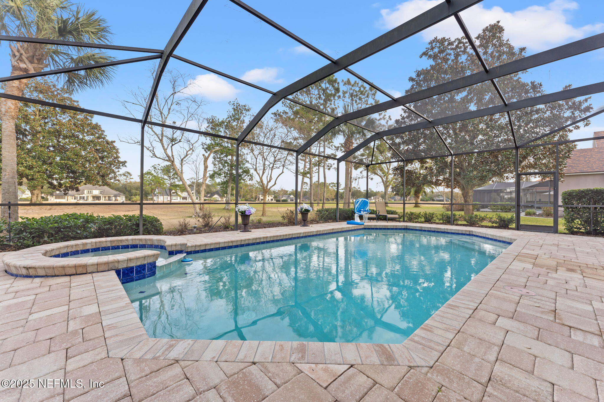 4555 GLEN KERNAN Parkway E
